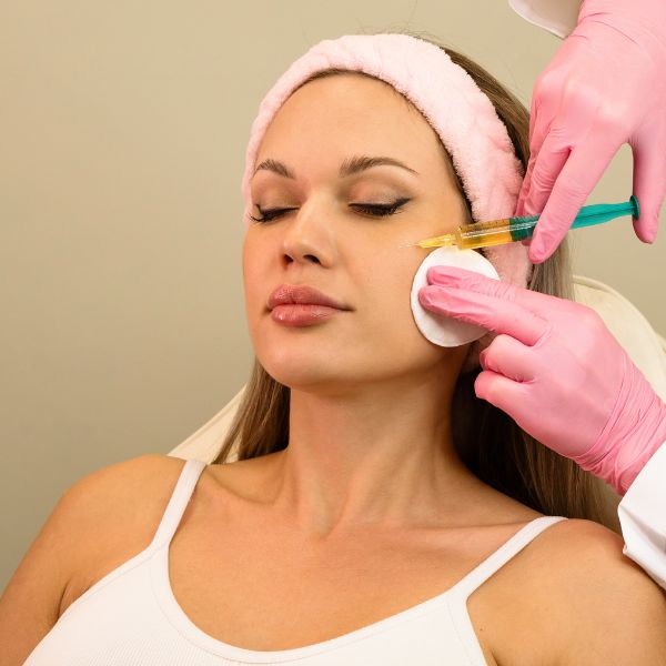 Plasma Rico en Plaquetas Facial. Tratamiento médico estético en la Clinica DA de Madrid